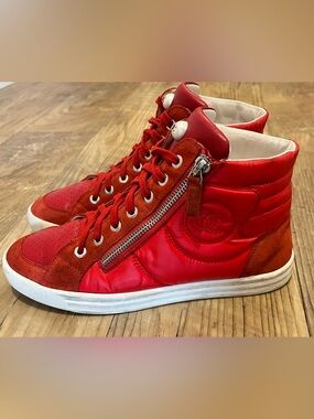 CHANEL Red High-Top Sneakers with Side Zips